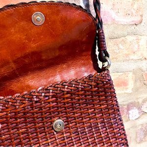 Vintage leather Talbots cross body purse